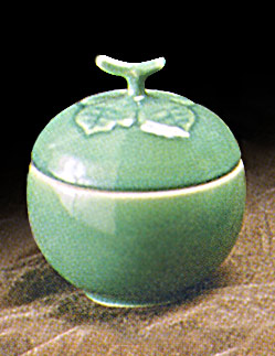 Persimmon jar