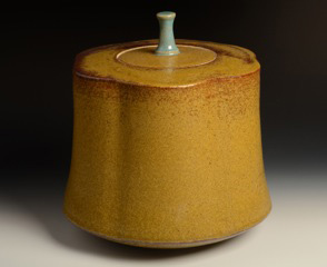 New Work Yellow Jar Nichibei Potters